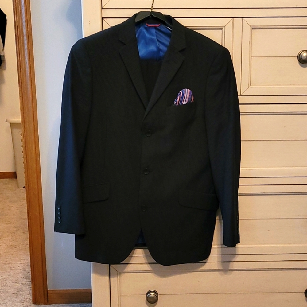 Men's Billy London 2pc Black and White,Pin Stripped Suit Coat and Dress Pants.